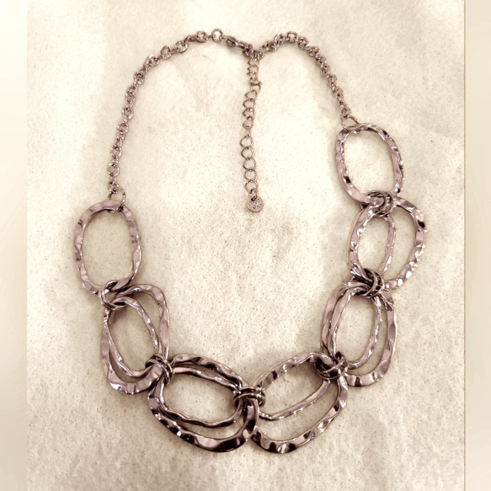 Silver Colored Necklace-Textured - Picture 2 of 4
